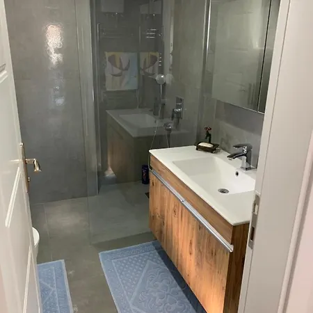 Cosy Flat In Old Town Apartman *